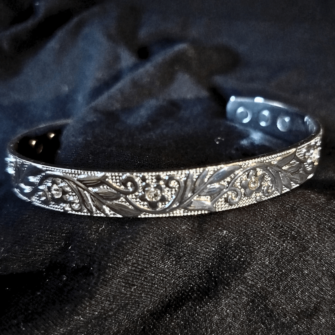 Silver Magnetic Flower Bracelet